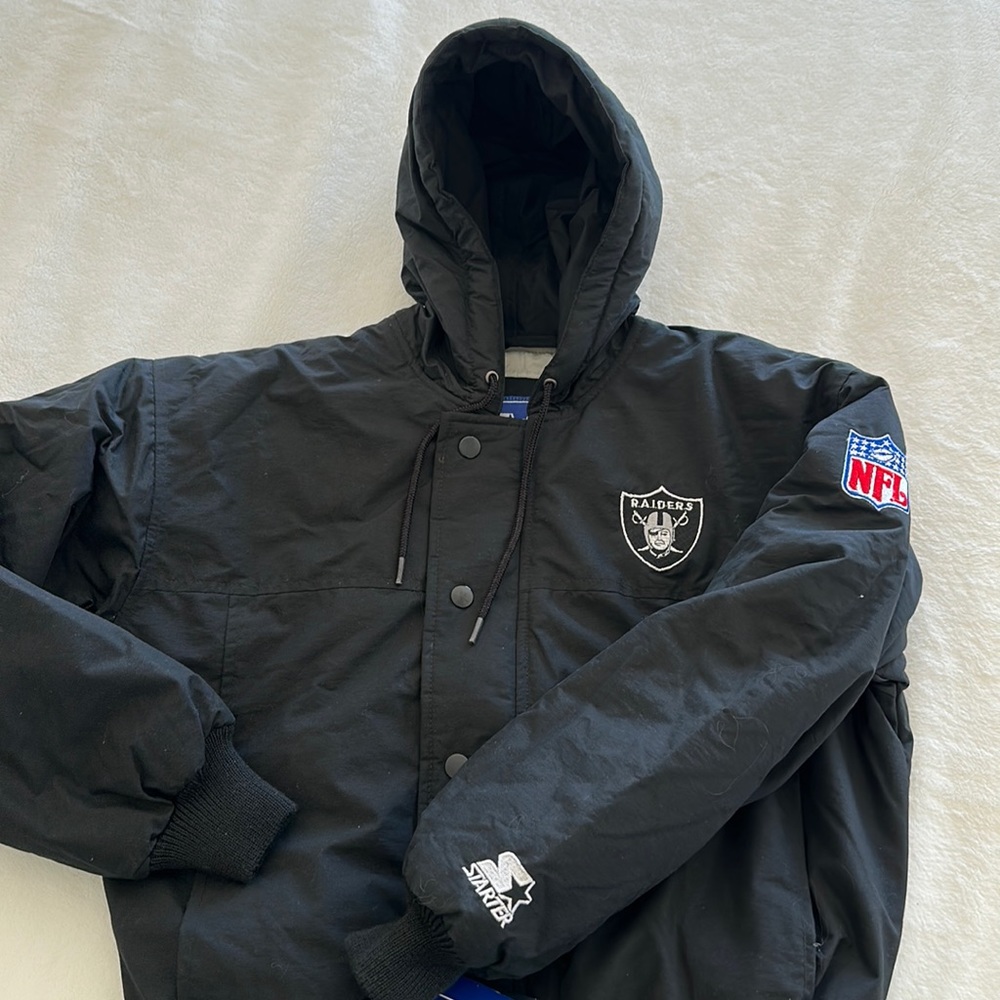Vintage Starter youth size M Raiders jacket. New w tags.